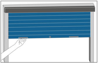 Shutter with continuous rotation damper